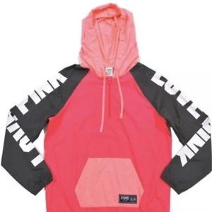 JUST IN! ⭐️ VS PINK Windbreaker